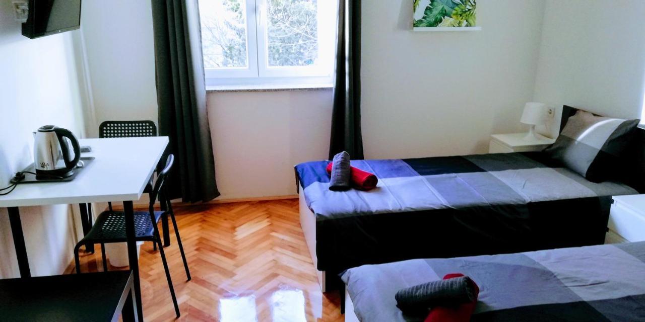 Pula Center Green Park Apartments And Rooms Екстериор снимка