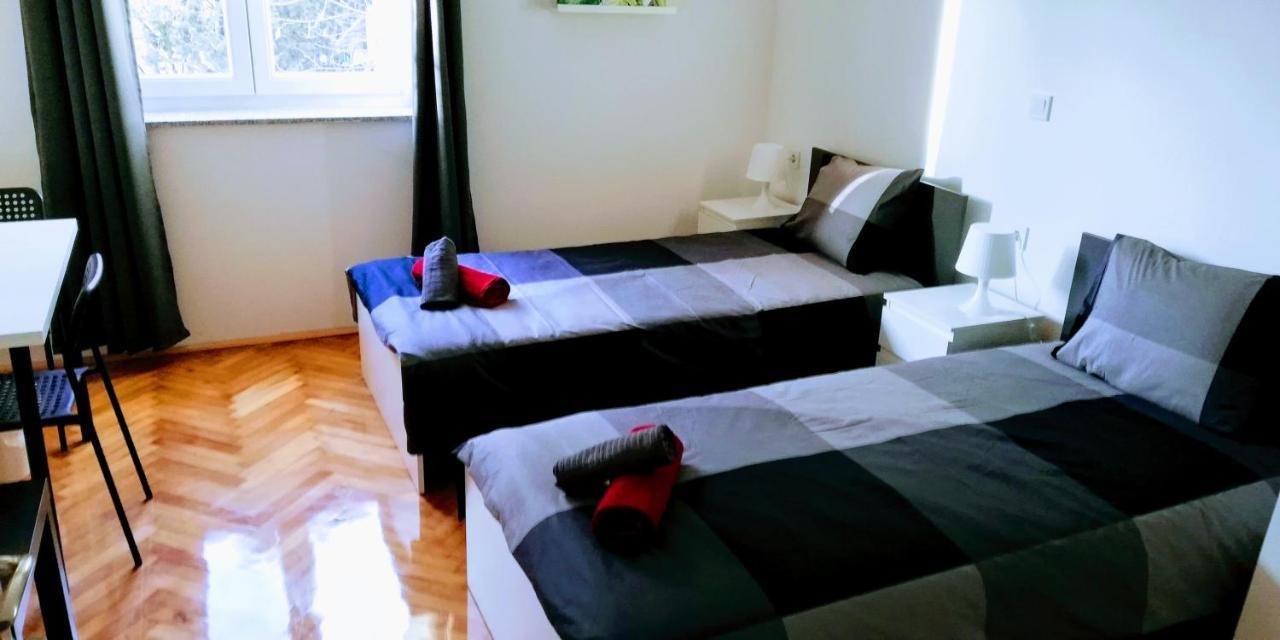 Pula Center Green Park Apartments And Rooms Екстериор снимка